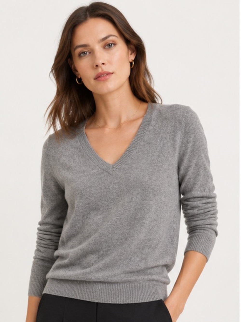 Classic V-Neck Cashmere Women's Sweater - Gray